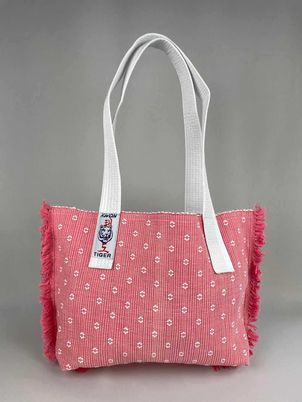 Raspberry - Upcycling Tasche aus Tischsets & Kampfsportgürteln
